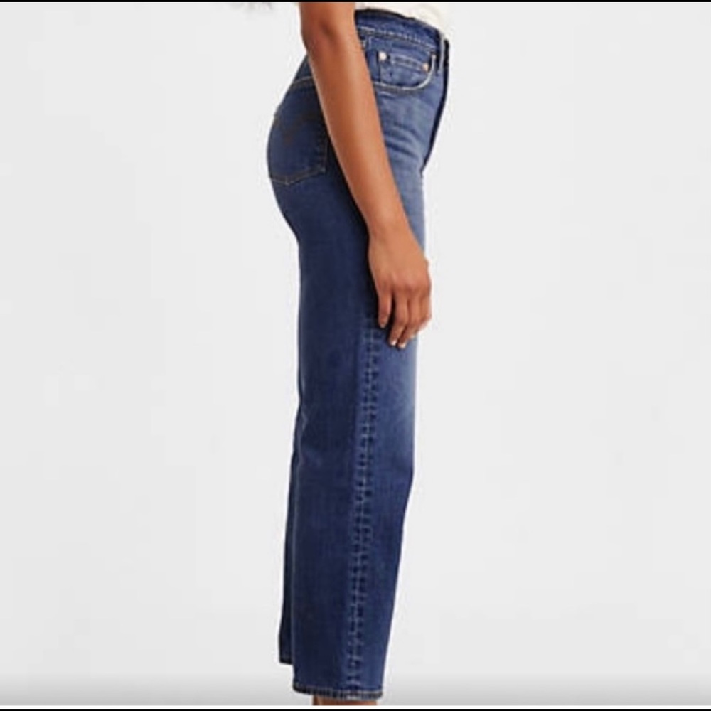 Levi ribcage straight.